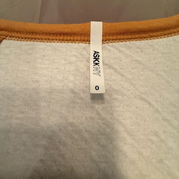 NWOT ASKK NY Tan and Cream Fitted Raglan Tee Size 0/XS MSRP $140 - Picture 4 of 8
